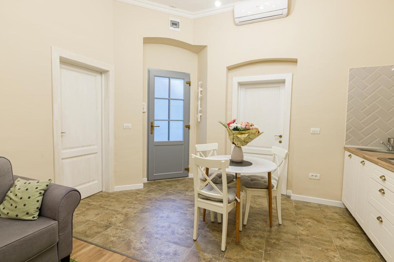 Beautiful Apartment In Heart Of Historical Center Timișoara Zewnętrze zdjęcie
