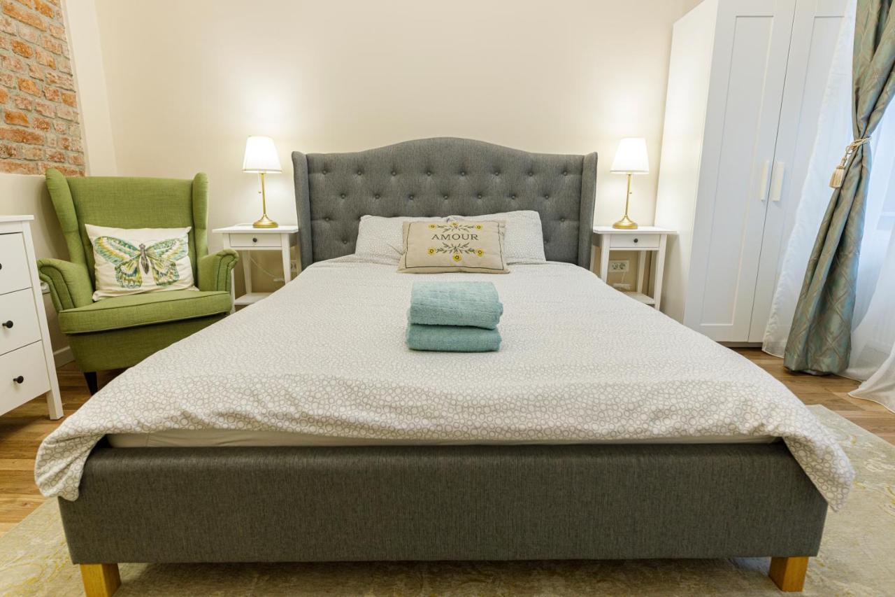 Beautiful Apartment In Heart Of Historical Center Timișoara Zewnętrze zdjęcie