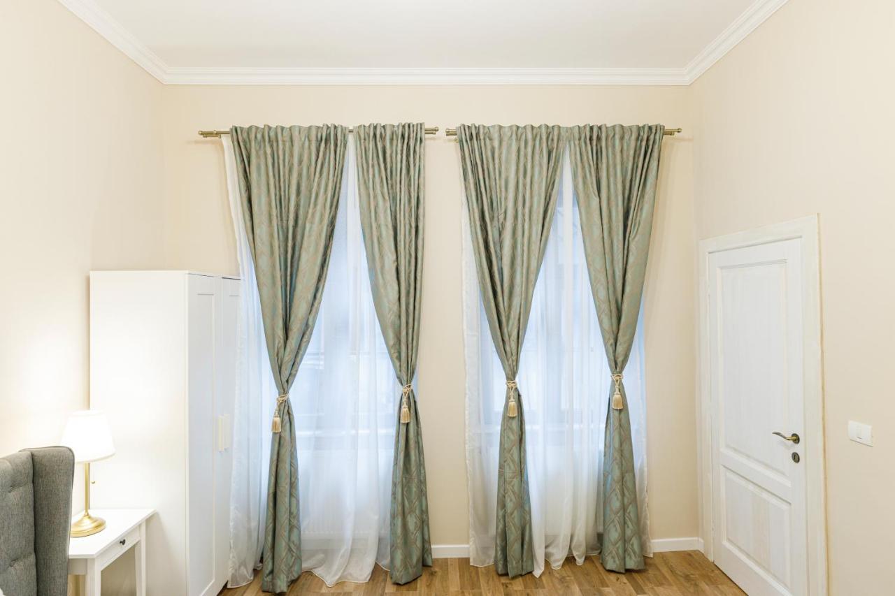 Beautiful Apartment In Heart Of Historical Center Timișoara Zewnętrze zdjęcie